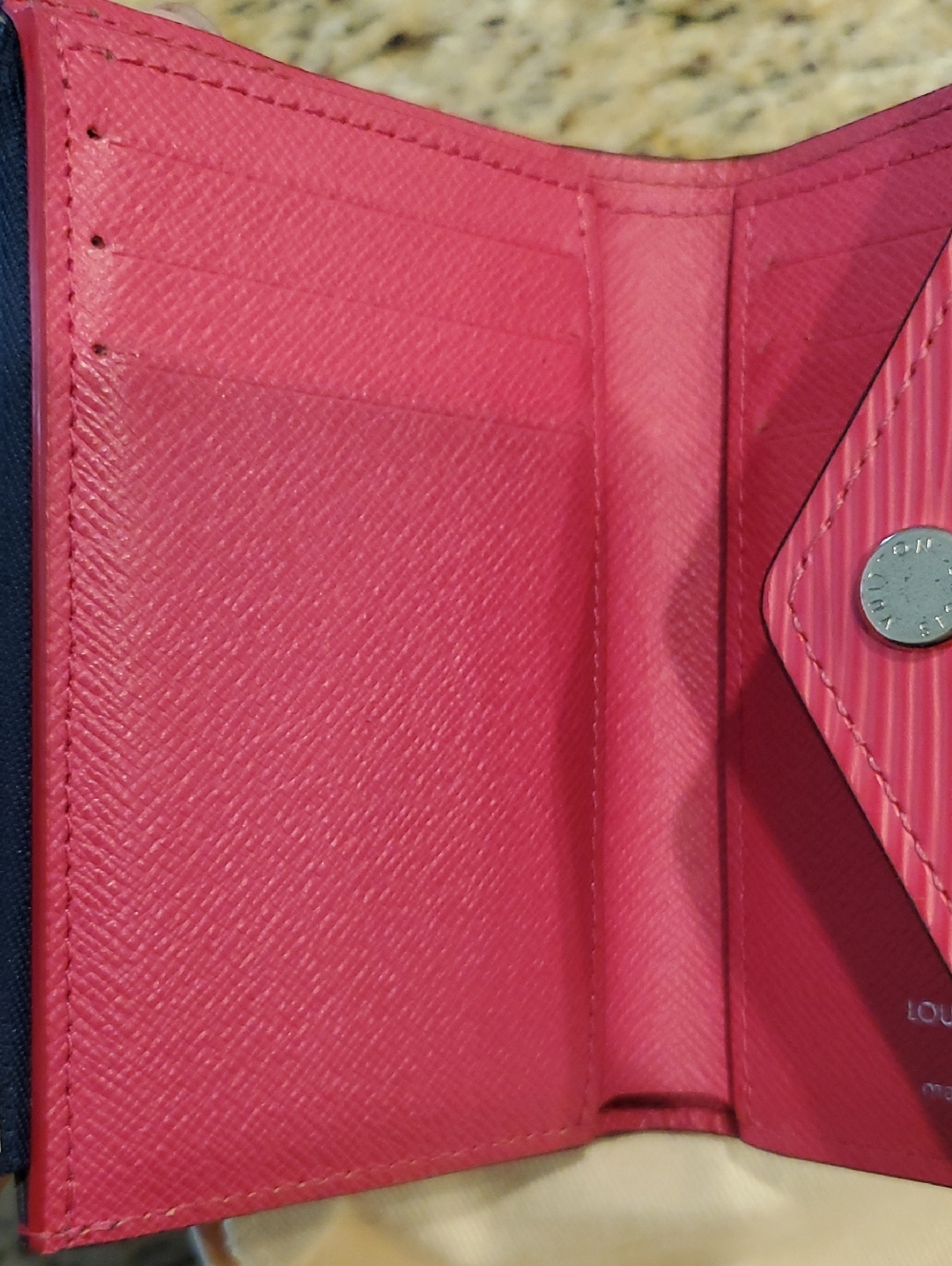 Louis Vuitton Epi Compact Victorine Wallet in Indigo / Hot Pink ... Excellent - Picture 7 of 13